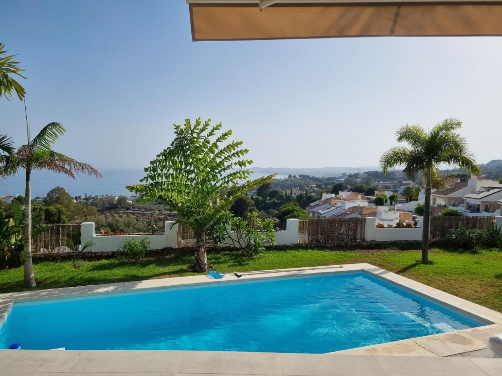 Bed & Breakfast In Eden Palm Maison d'hôtes Benalmádena
